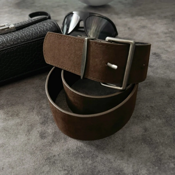 81，黑色腰带棕色裤腰带女百搭时尚复古四边形光身民族风