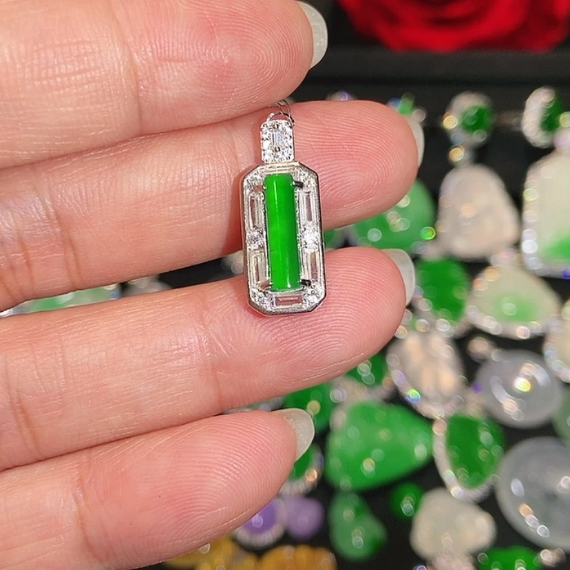 【闪购商品】颈饰未镶嵌翡翠天然翡翠