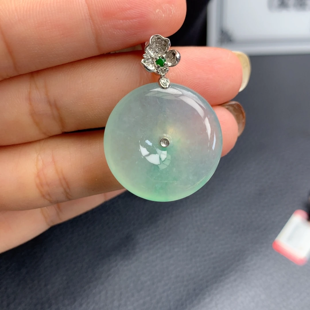 吊坠(不含链)18K金镶嵌翡翠