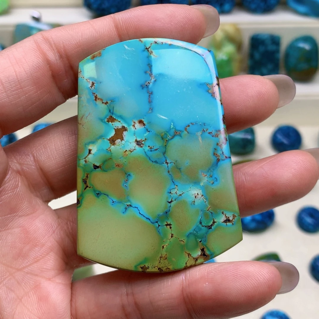 绿松石未镶嵌三彩随行