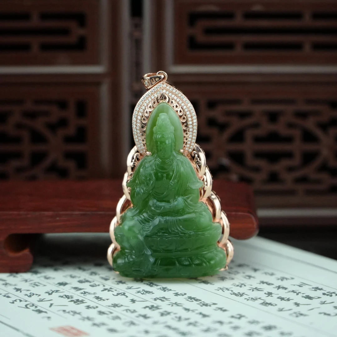 陆飞飞作和田玉 观音 /朵云轩LFSW5012YF