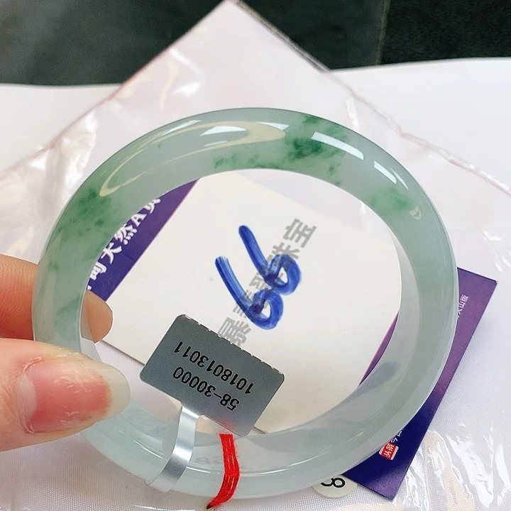 翡翠手镯未镶嵌缅甸天然a货翡翠