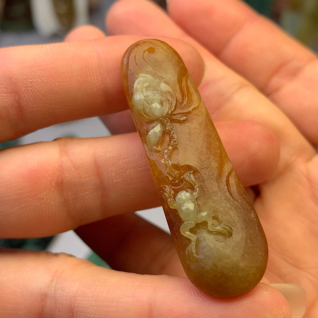 定制翡翠未镶嵌翡翠