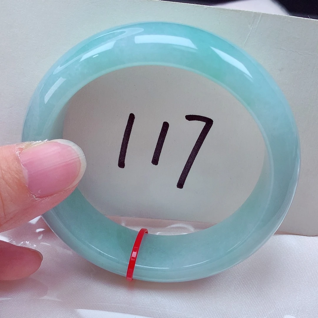 翡翠未镶嵌手镯翡翠