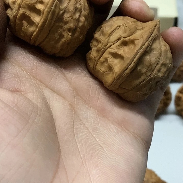 吊坠文玩核桃全品龟甲纹半壁文玩核桃