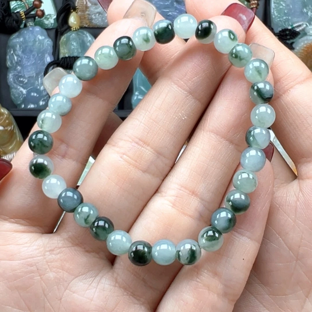 翡翠颈饰未镶嵌手链