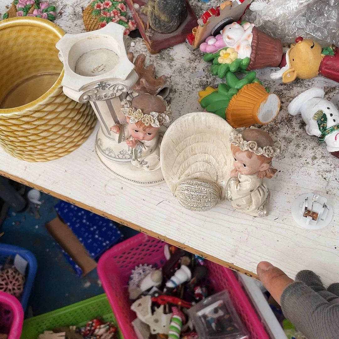 摆件小***花摆件。