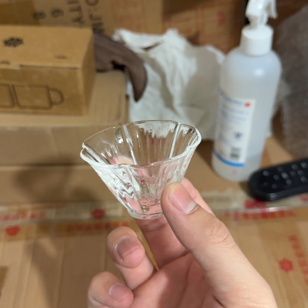 雏菊品杯 两只（容量偏小）