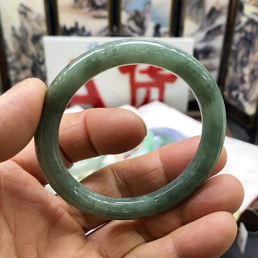 翡翠未镶嵌手镯翡翠手镯52，卡8 +