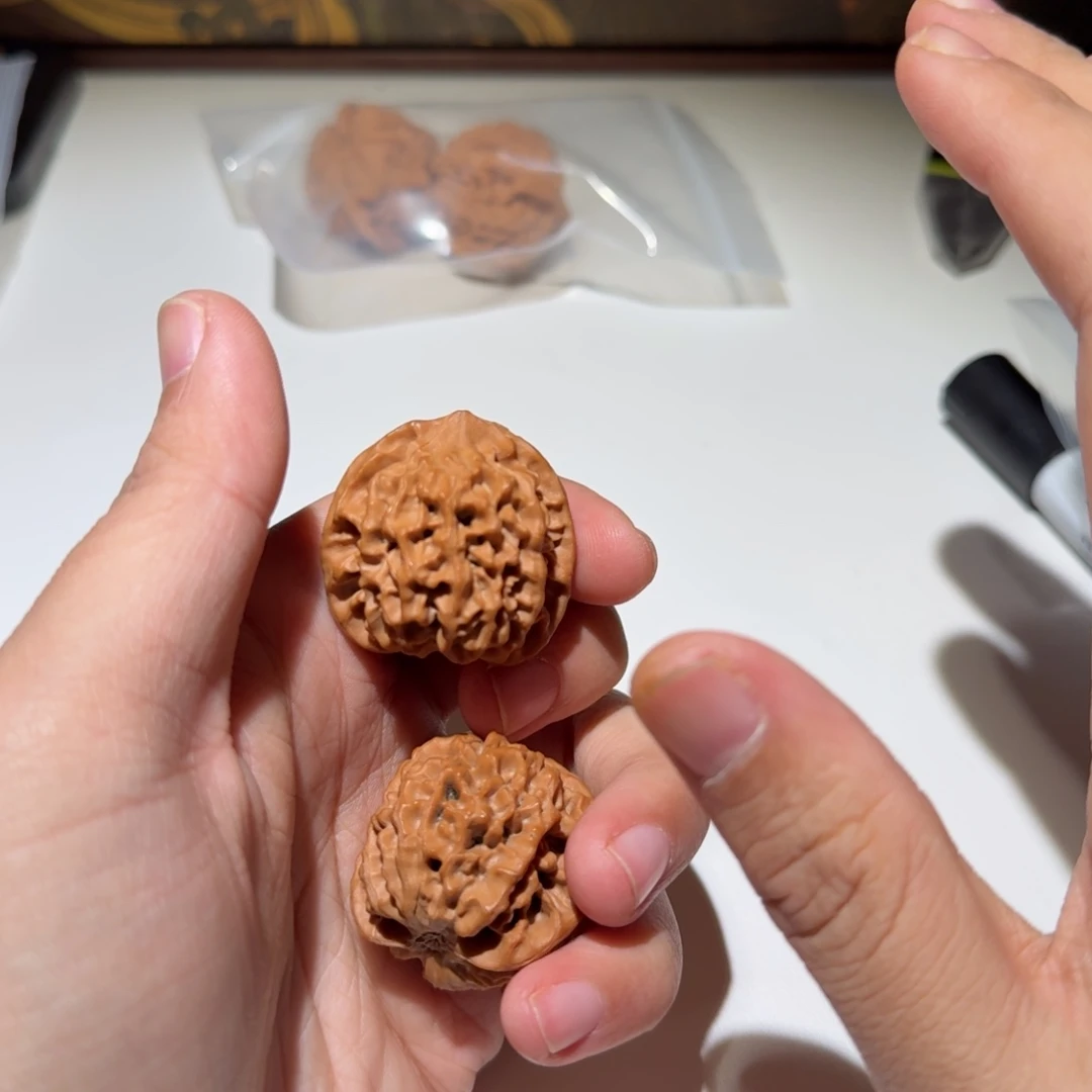 文玩核桃吊坠2号秦闷34