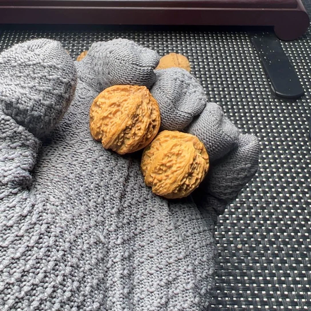 把件文玩核桃八棱蚂蚁