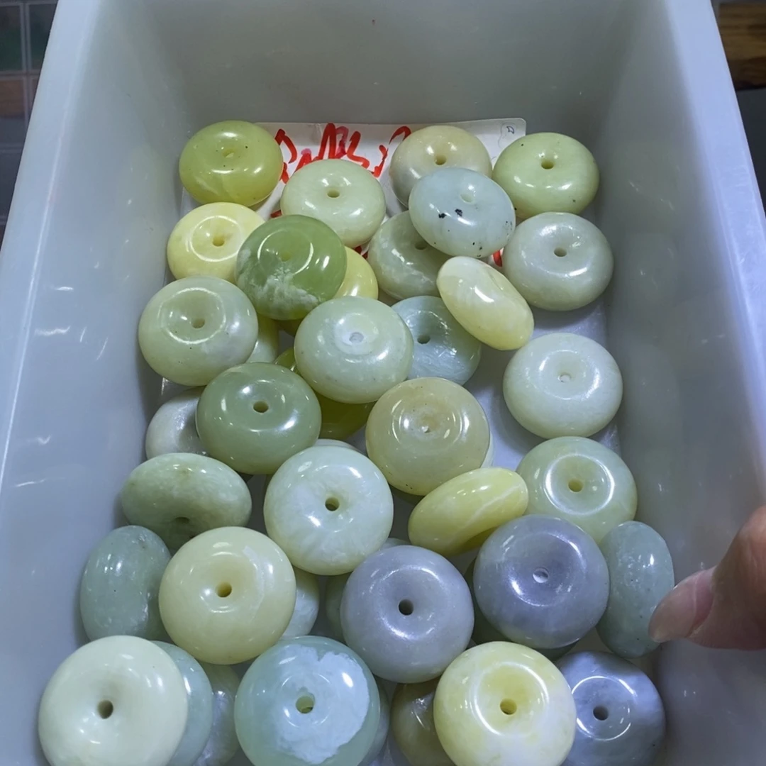 合金蛇纹石玉颈饰24