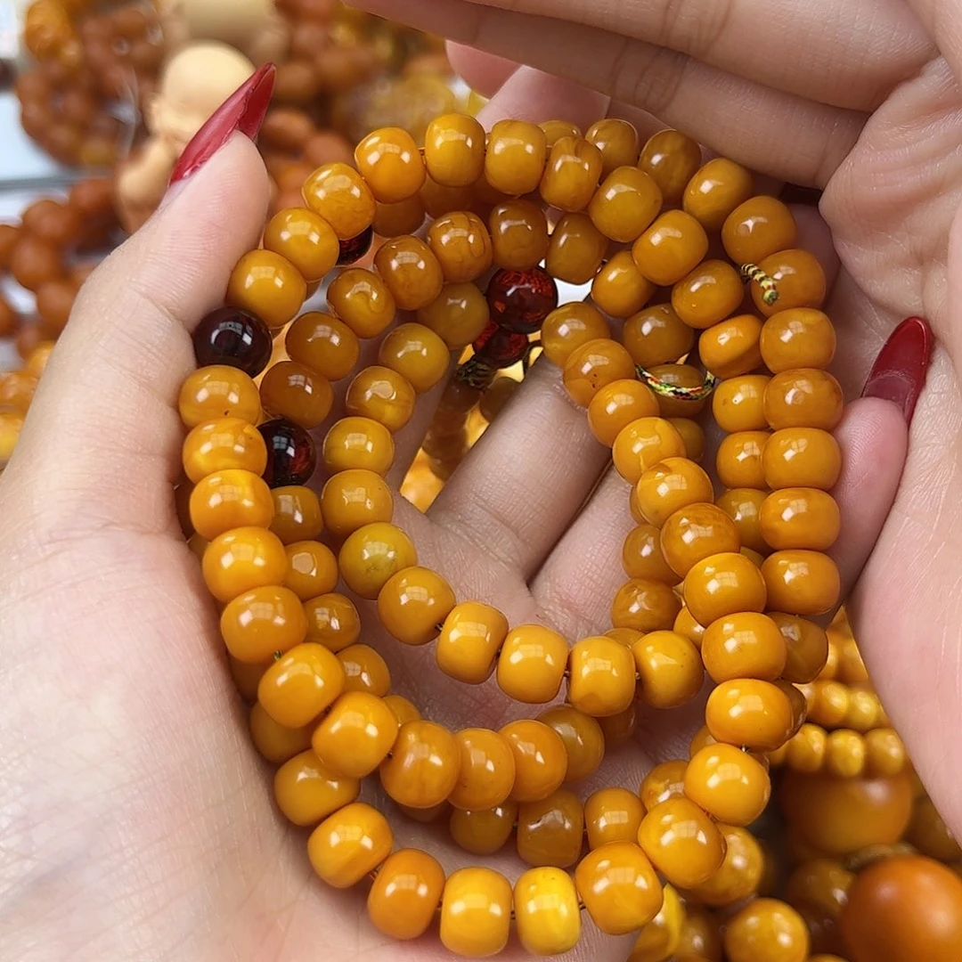 琥珀颈饰未镶嵌蜜蜡