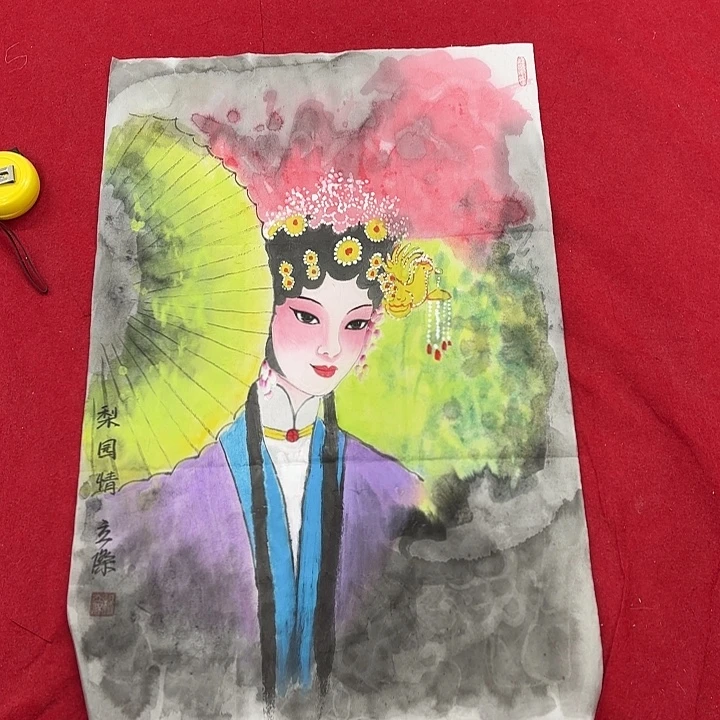 国画花鸟等图案为主的