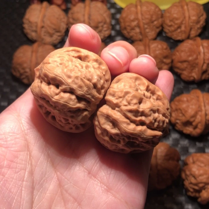 把件文玩核桃四开37