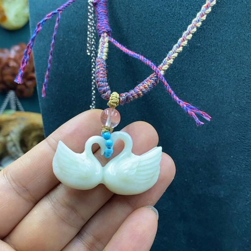 【闪购商品】未镶嵌蛇纹石玉吊坠
