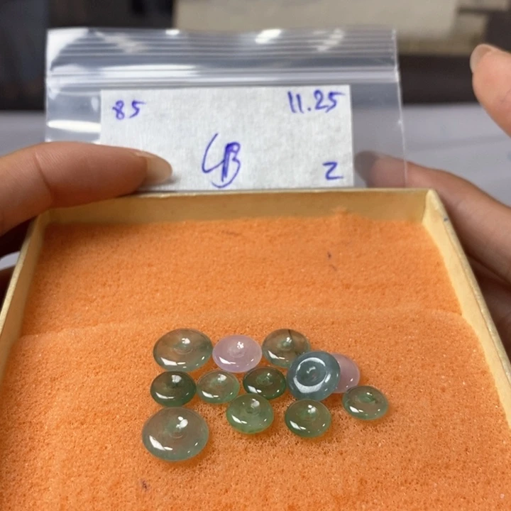 夏***醒定制翡翠未镶嵌不退