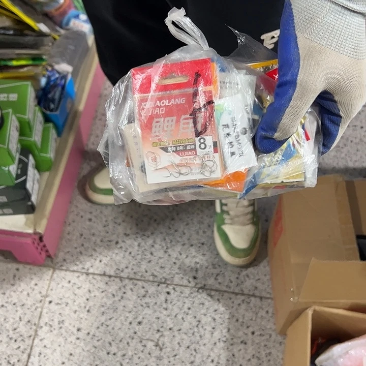 6号兜随机发钩子1111