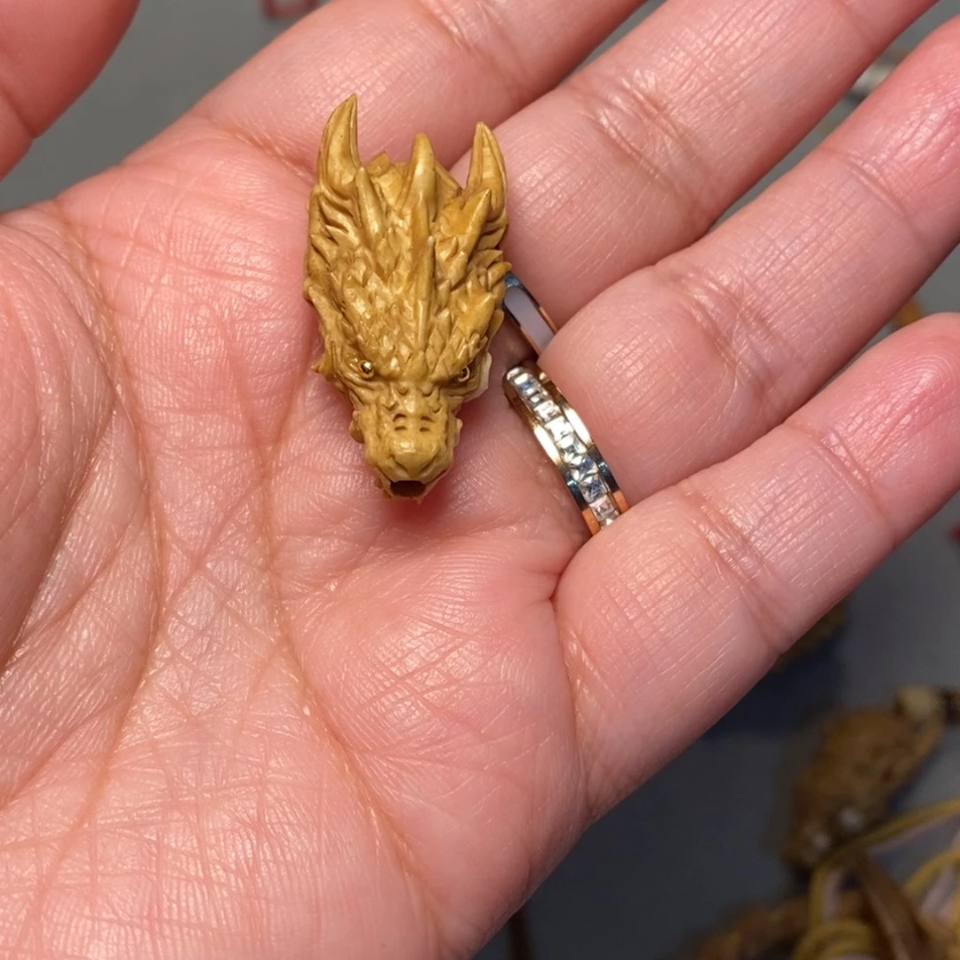 爖***煌吊坠柏香籽/百香籽龙头