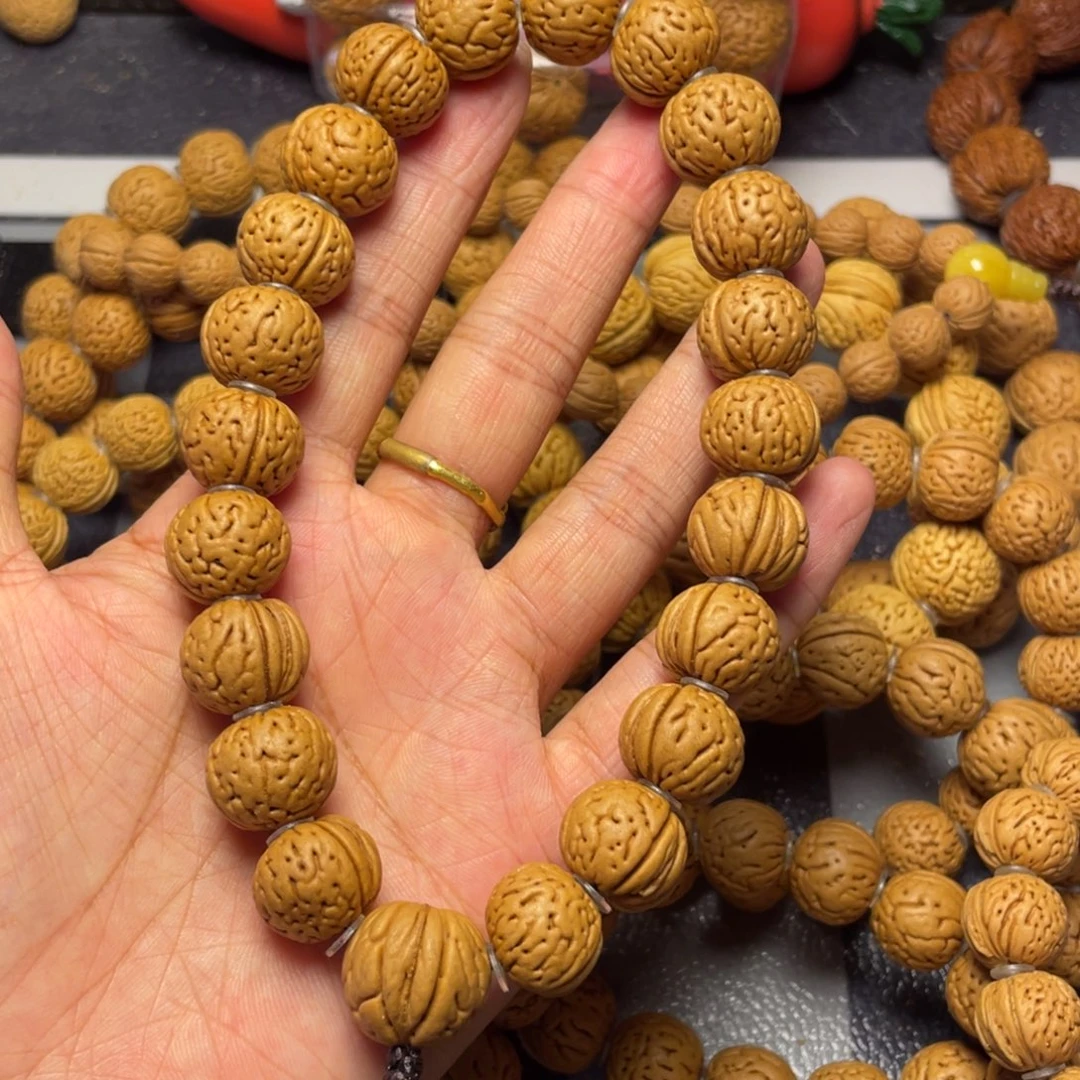 吊坠桃核z****615.7金丹手持