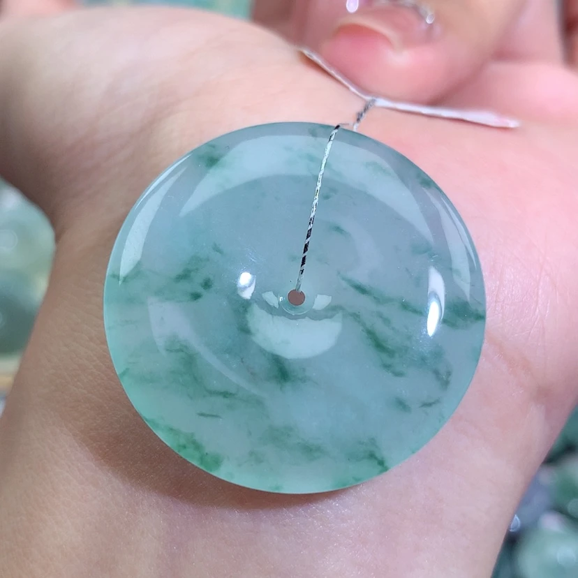 【闪购商品】翡翠未镶嵌吊坠(不含链)