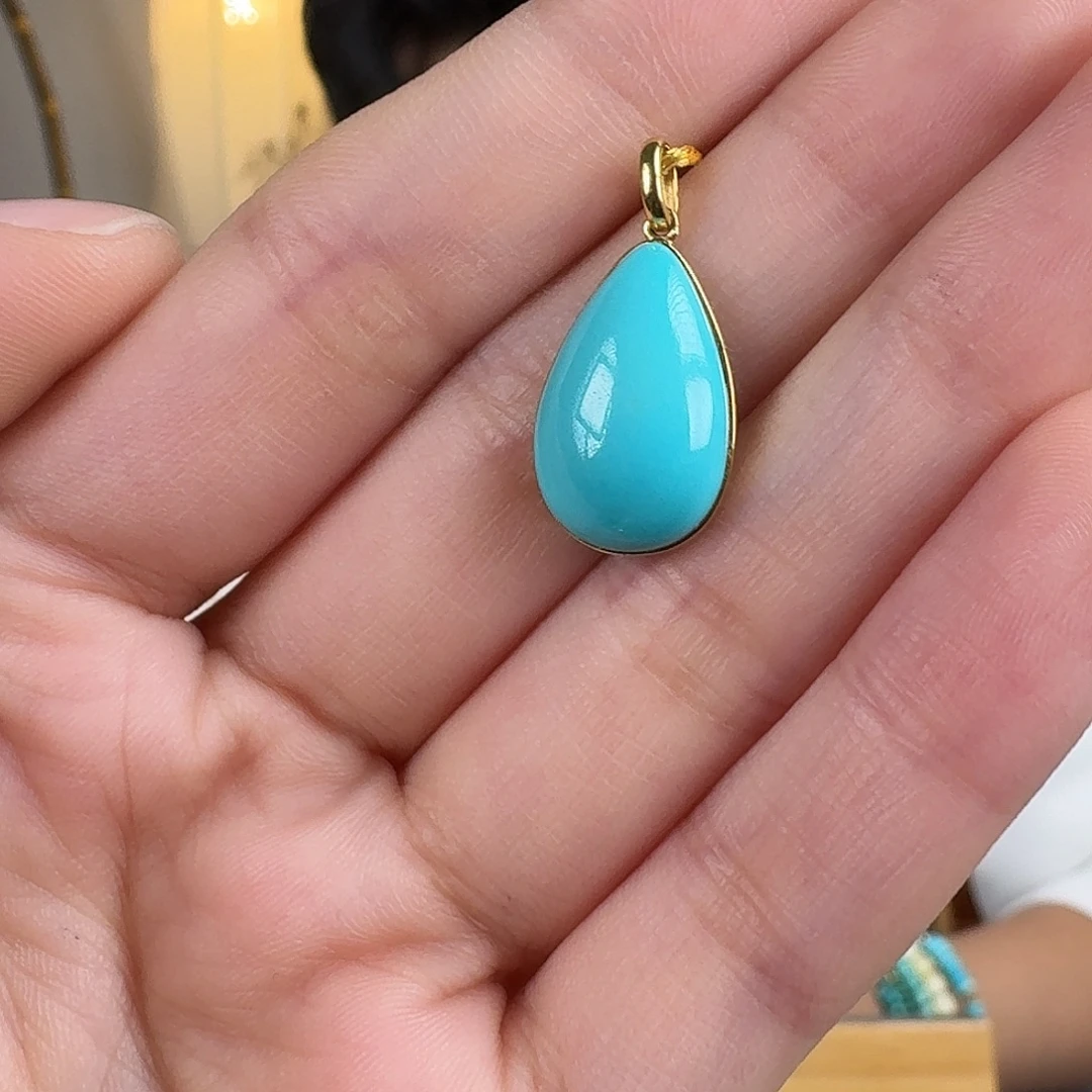 绿松石18K金镶嵌珠宝奇石