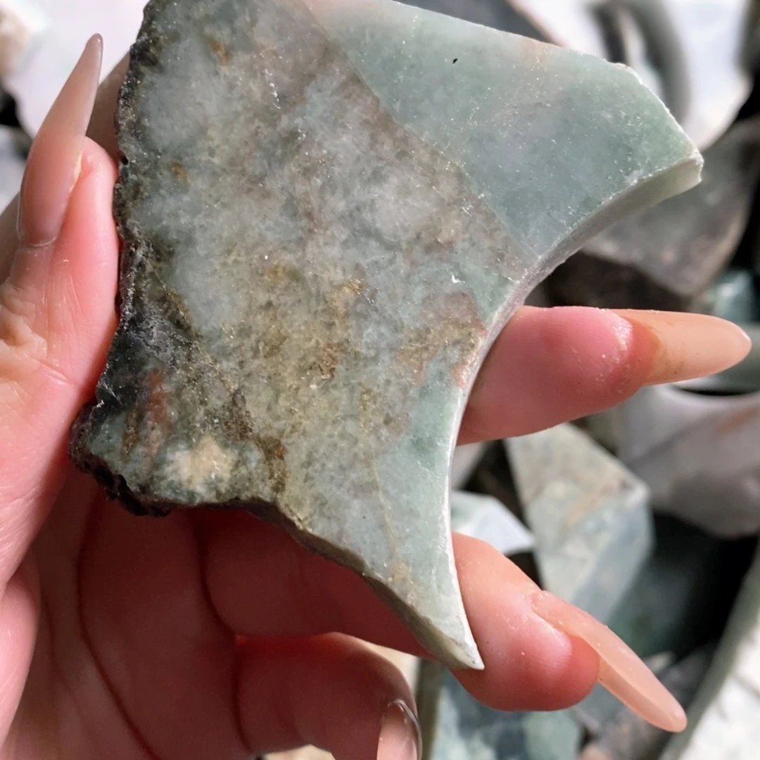 颈饰未镶嵌翡翠天然翡翠