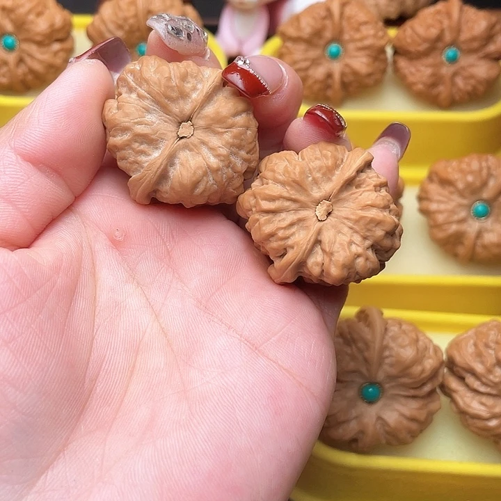 文玩核桃吊坠马*蛤蟆