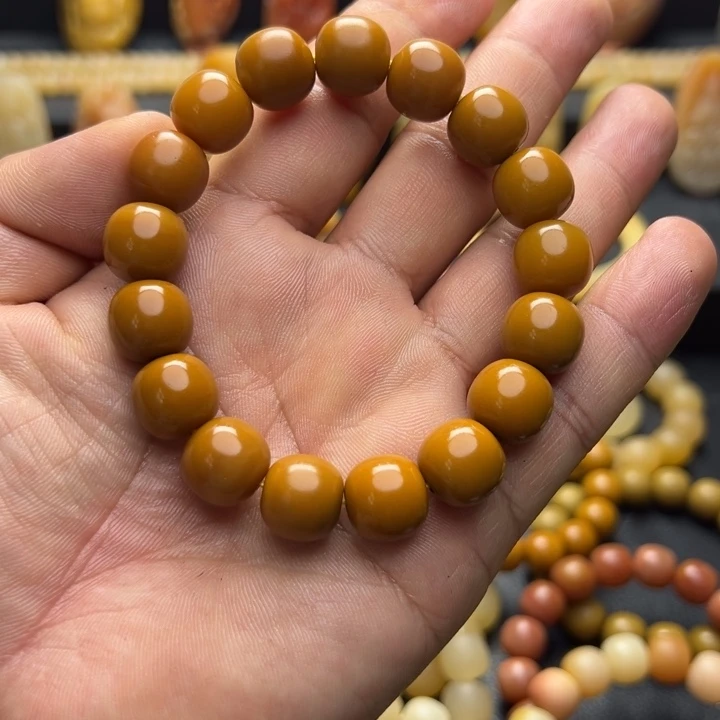 润***雕石英质玉未镶嵌手串