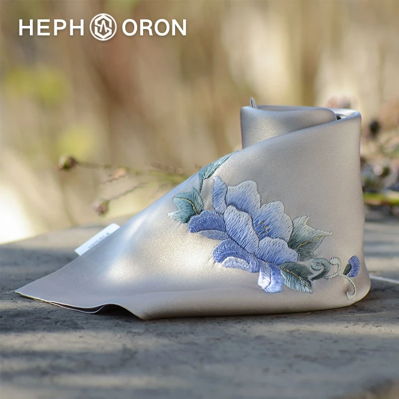 HEPHSORON苏绣丝巾礼盒送妈妈蓝色刺绣百搭高级感桑蚕丝真丝手帕