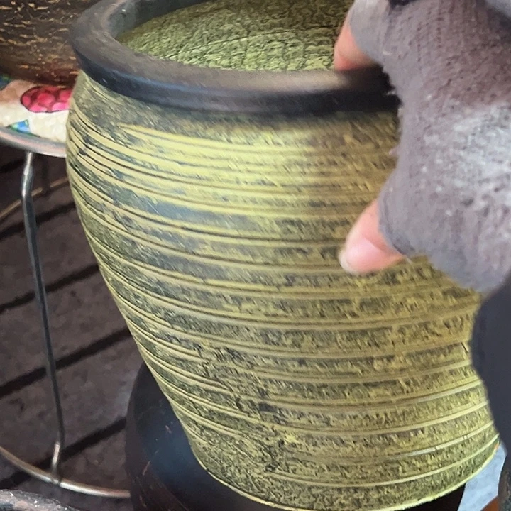 黄色小缸高20口20带孔