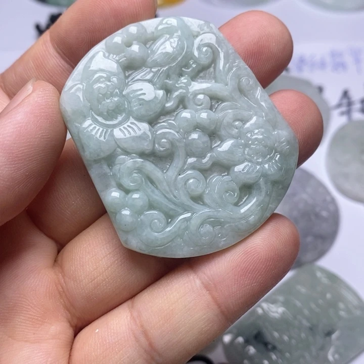 颈饰未镶嵌翡翠翡翠