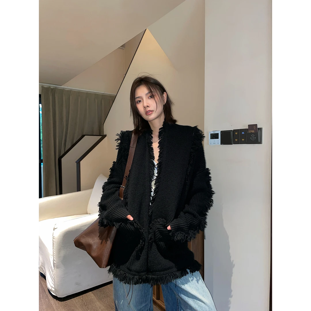 JCCC影子【摩登穗语】黑色慵懒廓形流苏设计针织毛衣开衫JE5HZW11