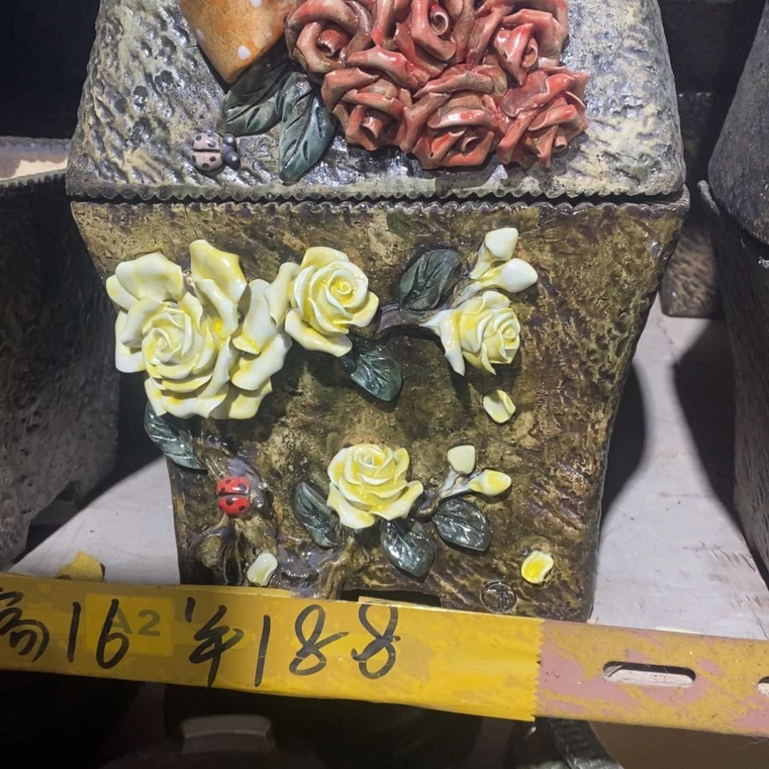 红陶青藤花器多肉花盆