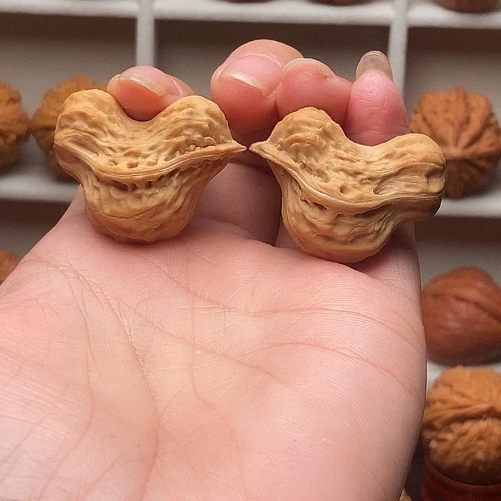 福***量文玩核桃吊坠小鸟