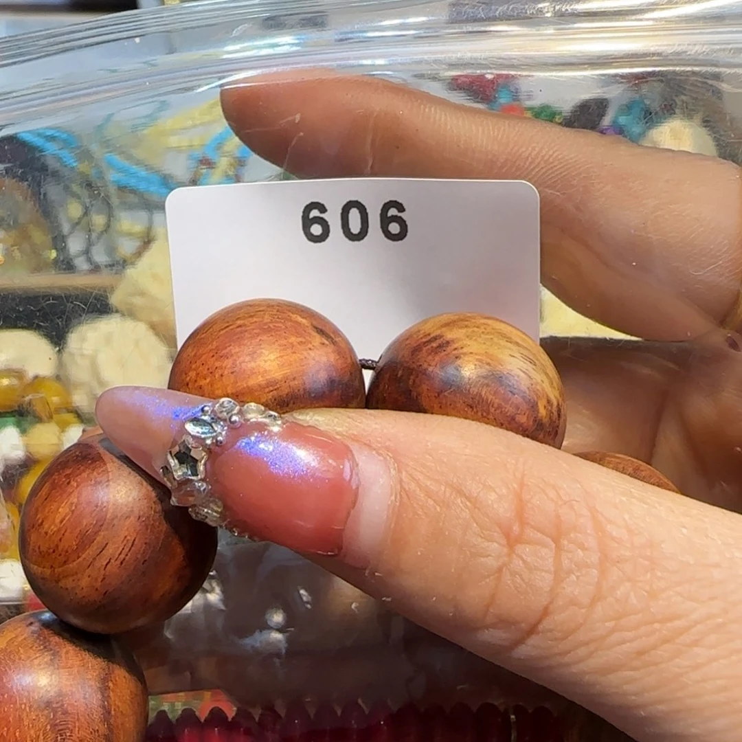 非洲紫檀（红花梨）冬*