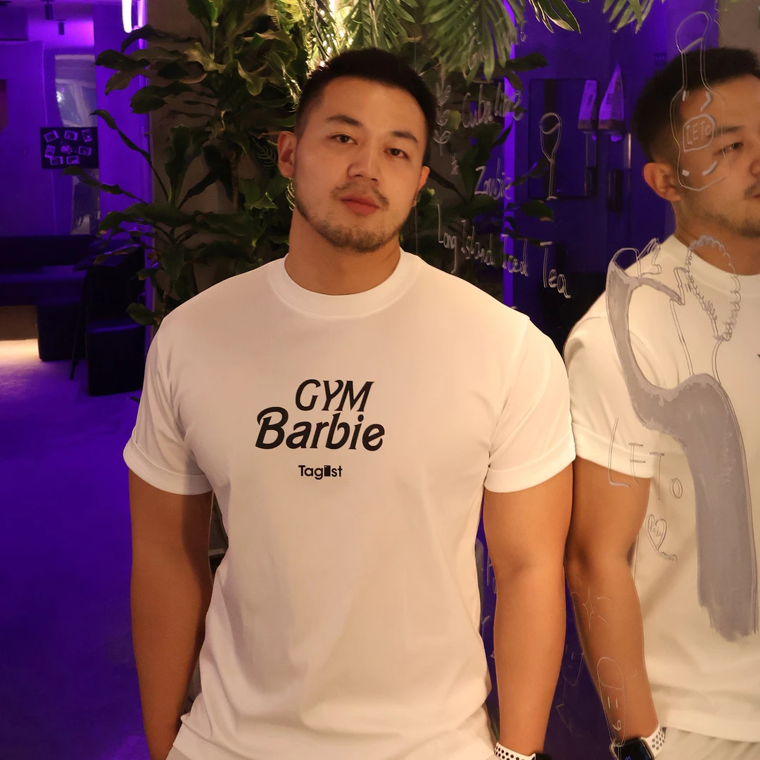 Tagist “gym barbie”OVERSIZE弹力t恤 动态弹力 随身应变