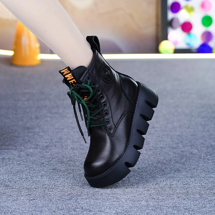 22320真皮增高英伦风短靴头层牛皮圆头松糕厚底时尚百搭马丁靴