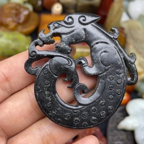 蛇纹石玉未镶嵌颈饰55