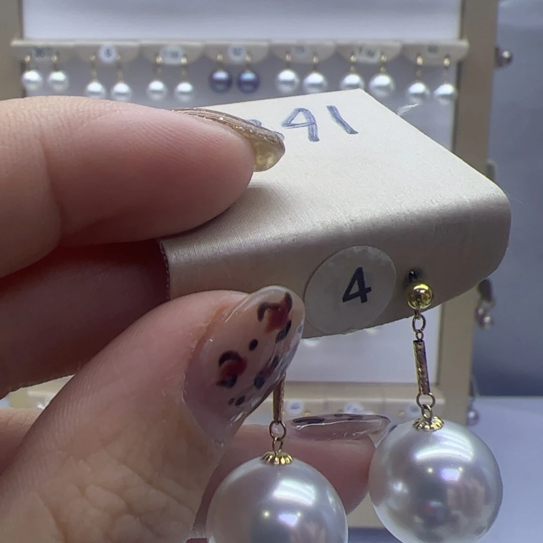 淡水珍珠耳饰18K金镶嵌