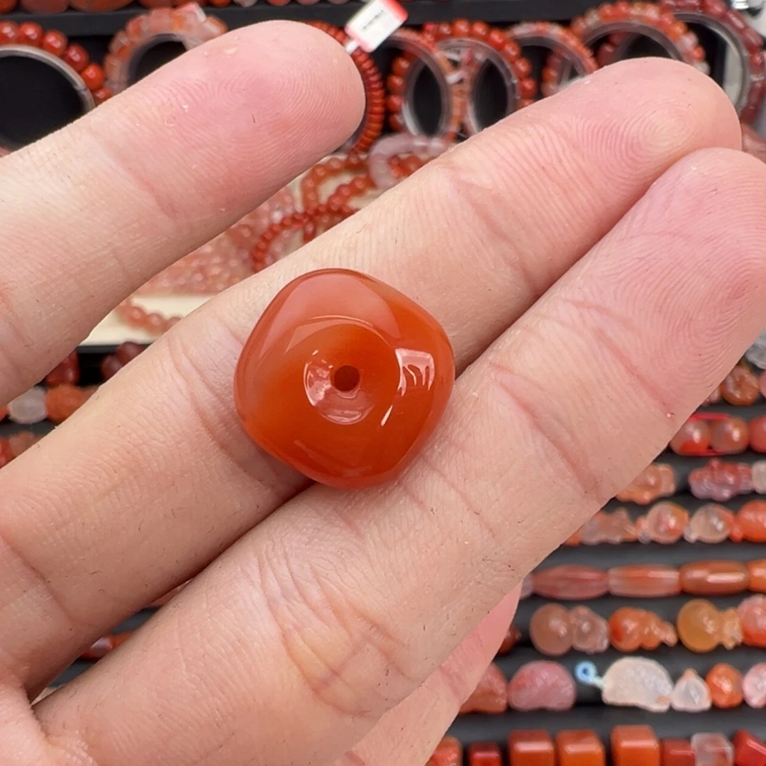 南红玛瑙未镶嵌颈饰方扣