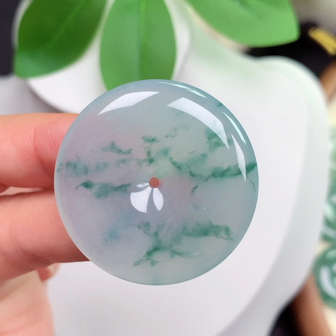 颈饰未镶嵌翡翠平安扣 34.7x5.9mm