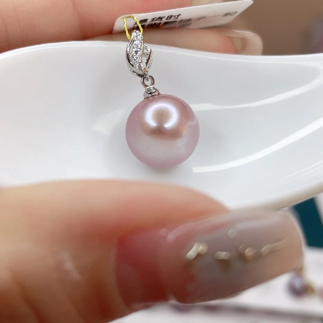 淡水珍珠未镶嵌吊坠(赠链)