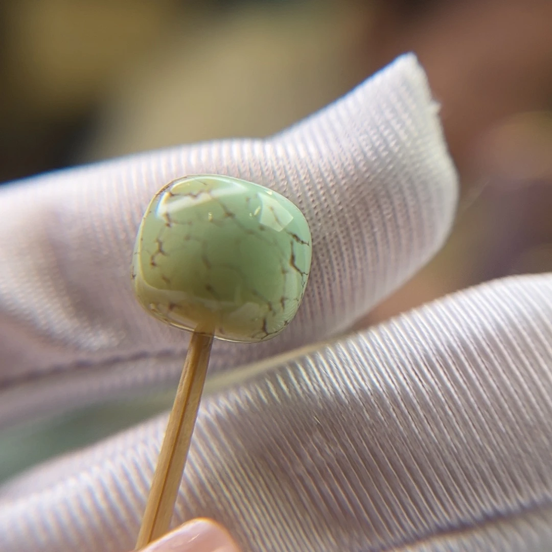 绿松石未镶嵌珠宝奇石11.9