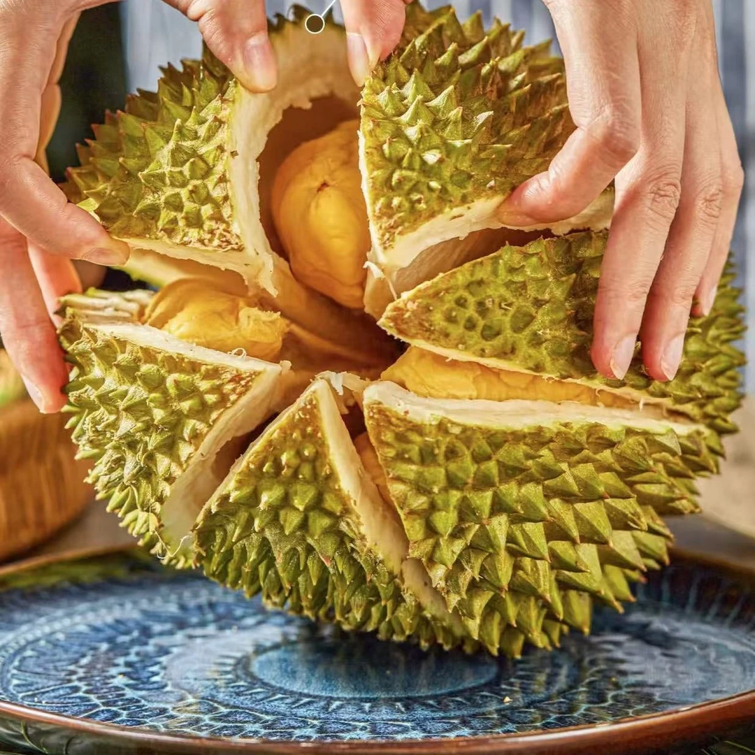 （新鲜榴莲小时达）泰国金枕4-5斤带壳现场剥肉，核小肉厚金枕泰国东部