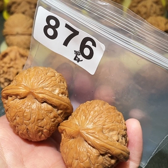 文玩核桃吊坠乾隆磨39