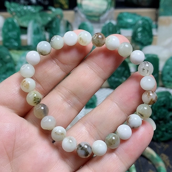 未镶嵌独山玉颈饰