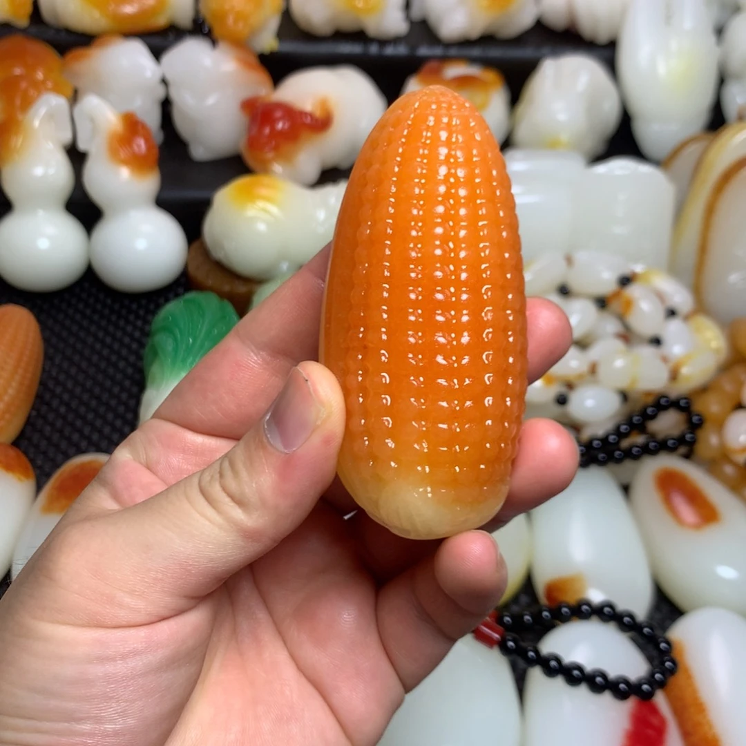 新疆戈壁石五彩石