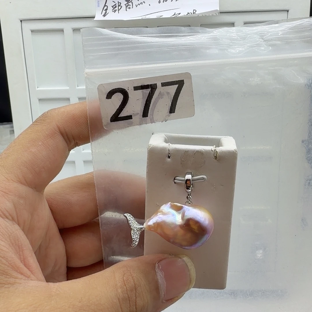 合金淡水珍珠颈饰