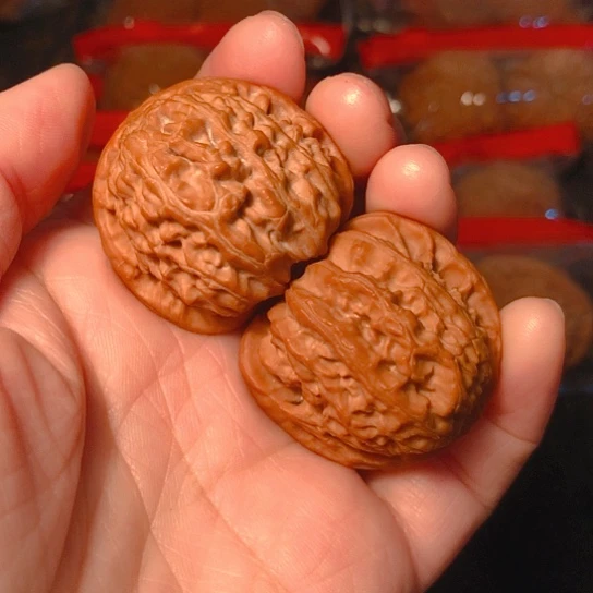 文玩核桃把件白狮子36